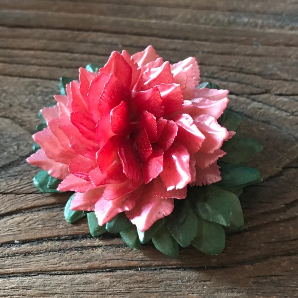 Fish Scale Brooch - Picture 2 of 11